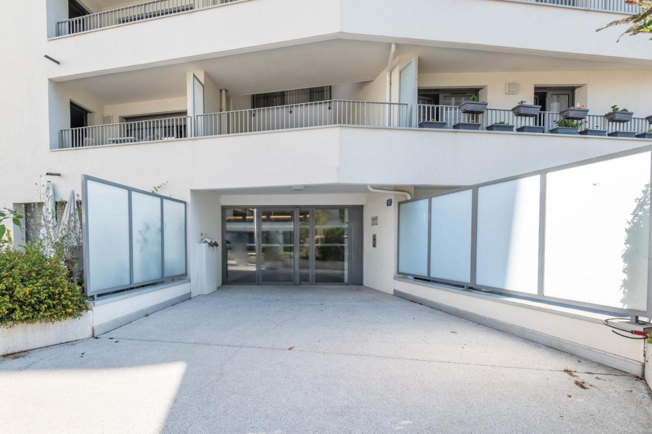 Charming Apartment With Balcony And Parking Near The Center Of Annecy Buitenkant foto