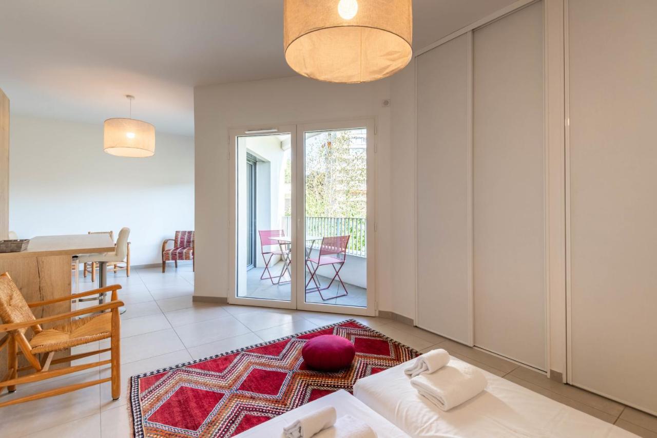 Charming Apartment With Balcony And Parking Near The Center Of Annecy Buitenkant foto